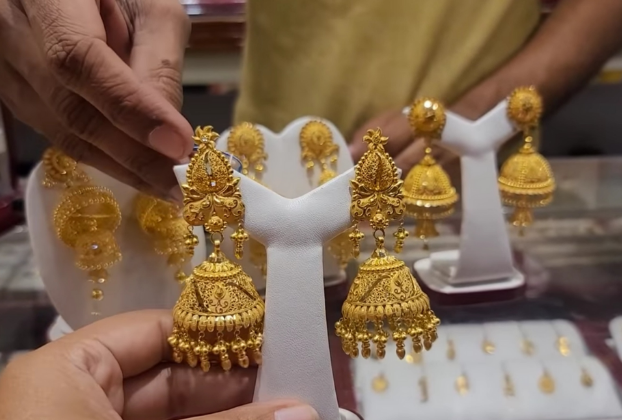 stylish bridal gold jhumka design with price and weight