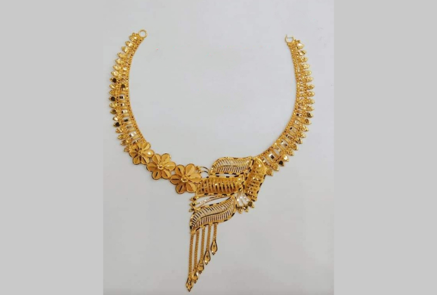 Light weight gold necklace designs