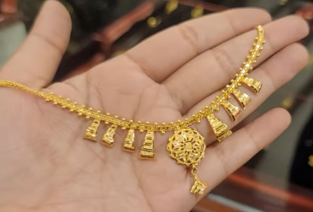 modern tanishq gold necklace designs with price