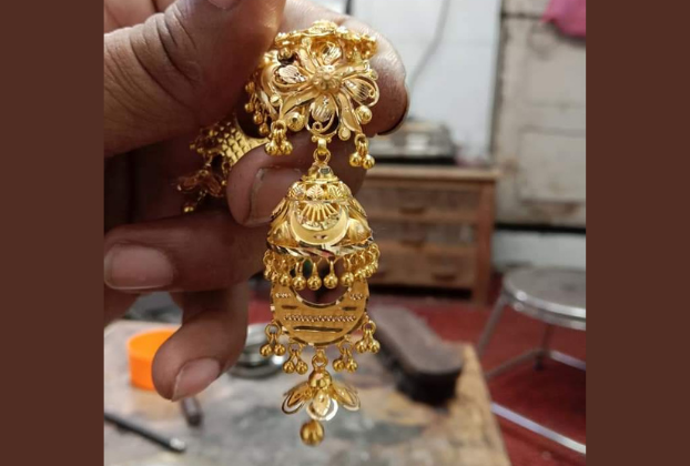 bridal heavy gold jhumka design