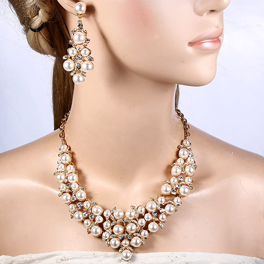 vivienne westwood necklace pearl