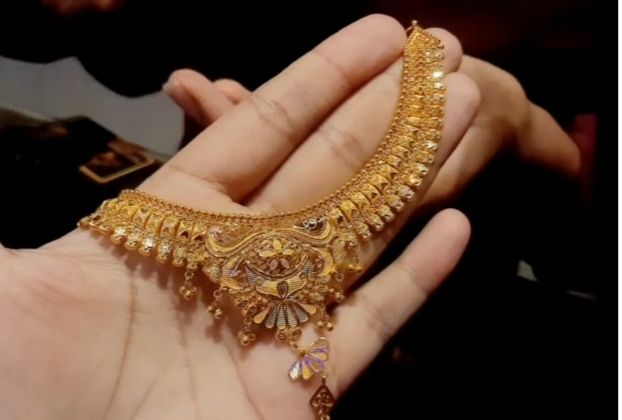 10 grams tanishq gold necklace design