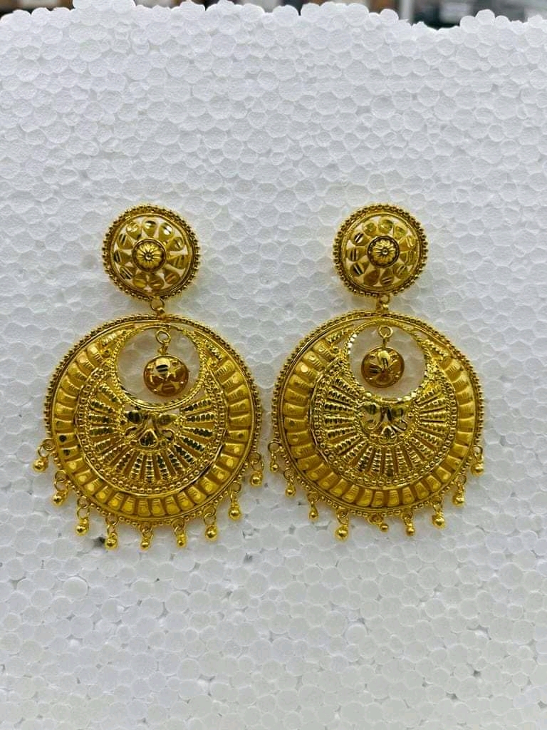 Bridal gold jhumka designs