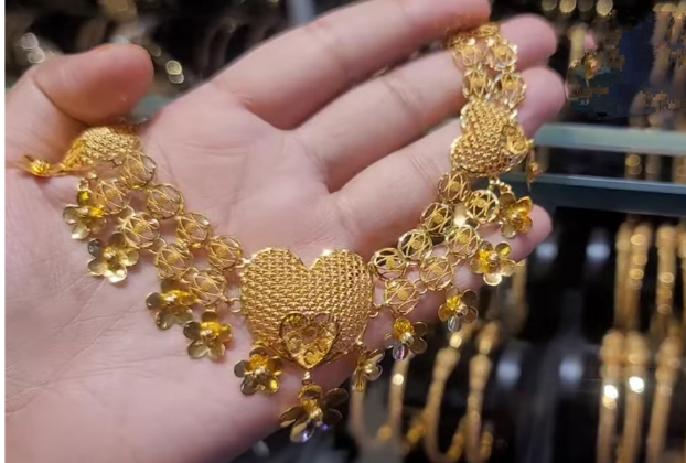 Latest gold Beautiful necklace designs