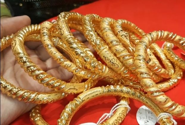gold bangle design in dubai