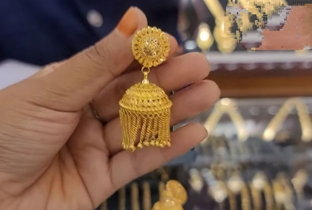 beautiful designs of gold jhumkas with price