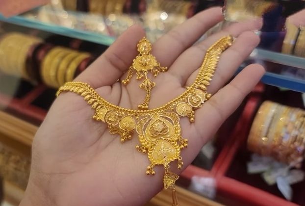 gold necklace designs in 11 grams with price