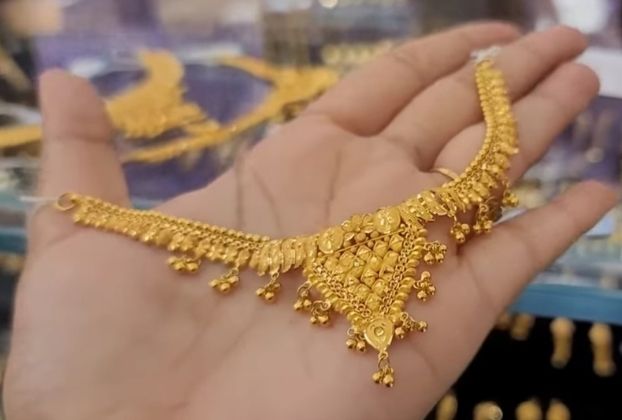 beautiful gold necklace designs 15 grams