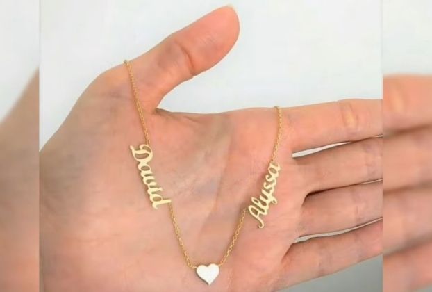female name locket designs in gold (20)