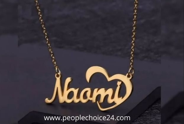 female name locket designs in gold (26)