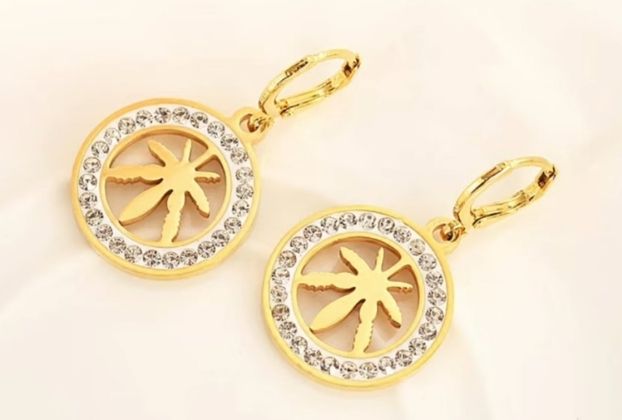 24k gold earrings designs with price in Dubai 