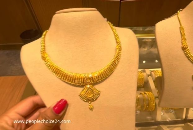 latest indian gold necklace designs