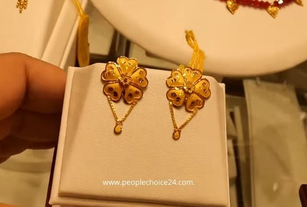 regular use gold earrings (1)