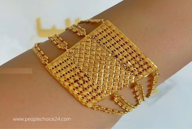 gold bracelet dubai