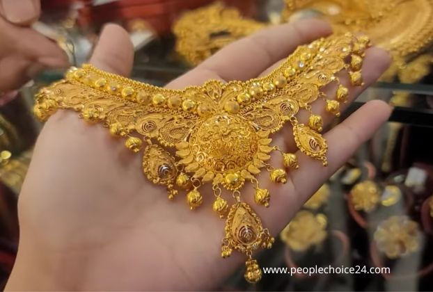 gold necklace designs in india