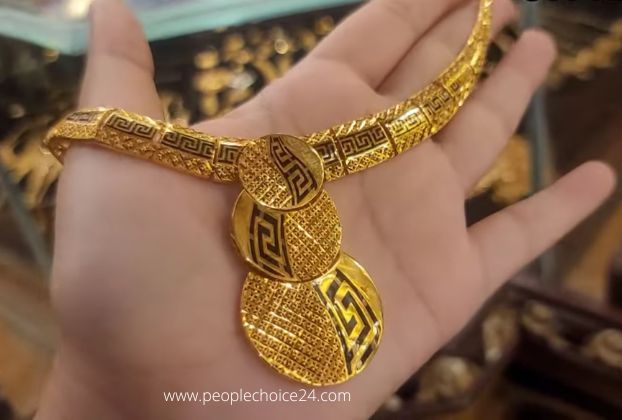 Gold necklace design Images for wedding