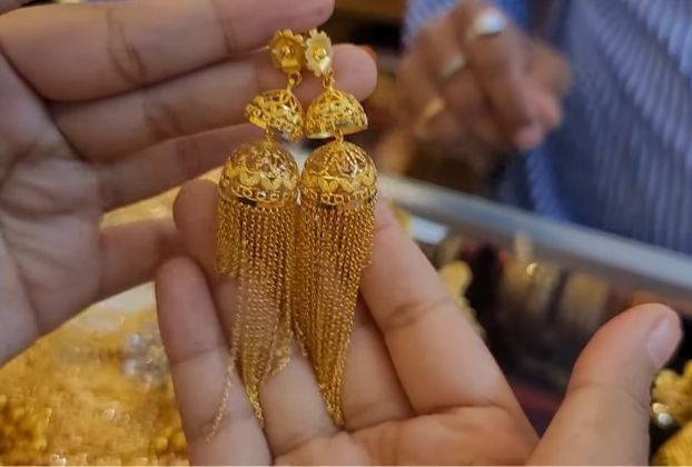 bridal earrings gold