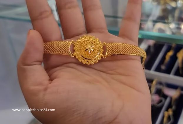 latest gold bracelet designs 2022
