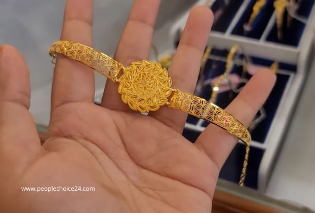 latest gold bracelet designs