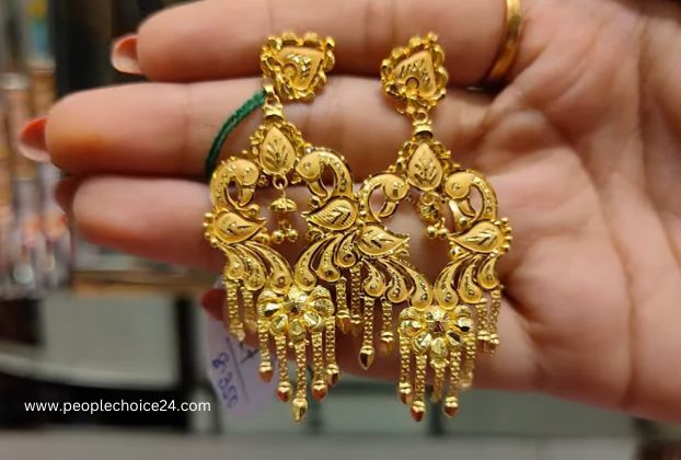 7 grams gold stud earrings