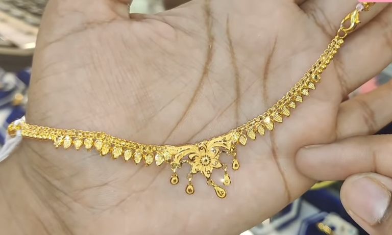 light weight gold necklace