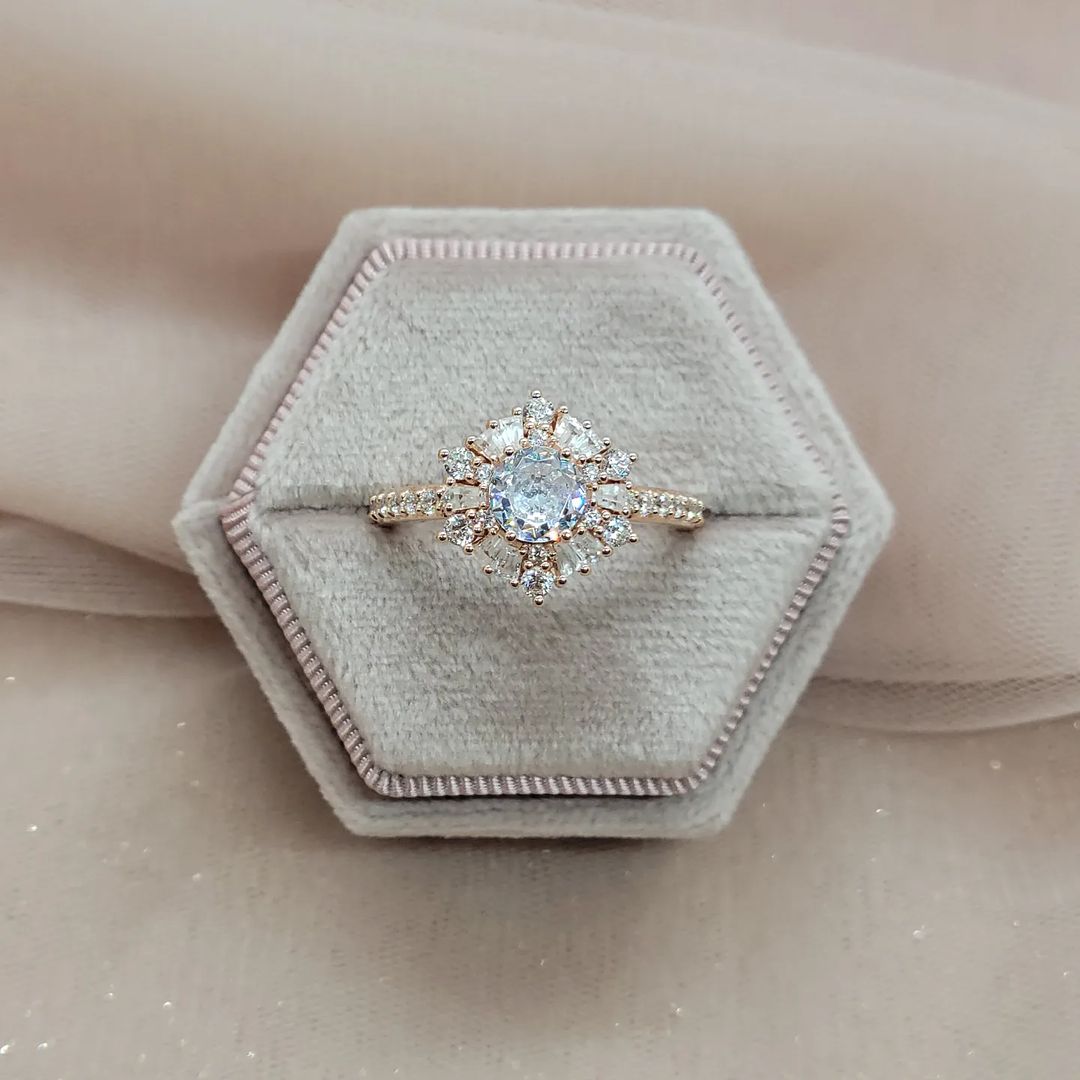 Art Deco Floral Natural Diamond Engagement Ring in 18K Gold