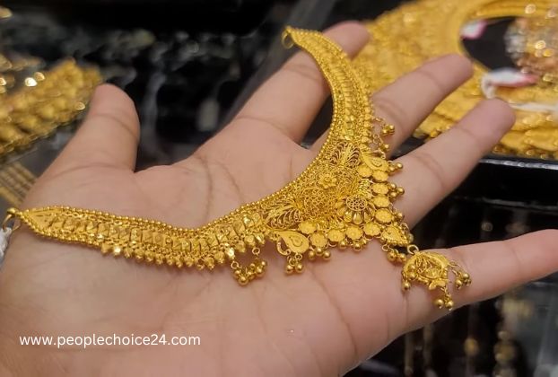 Gold necklace designs with price 