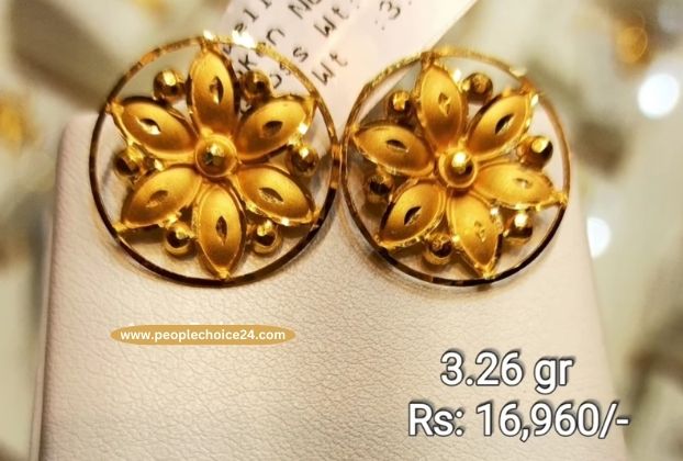 Unique gold earrings design in 3.7 grams 