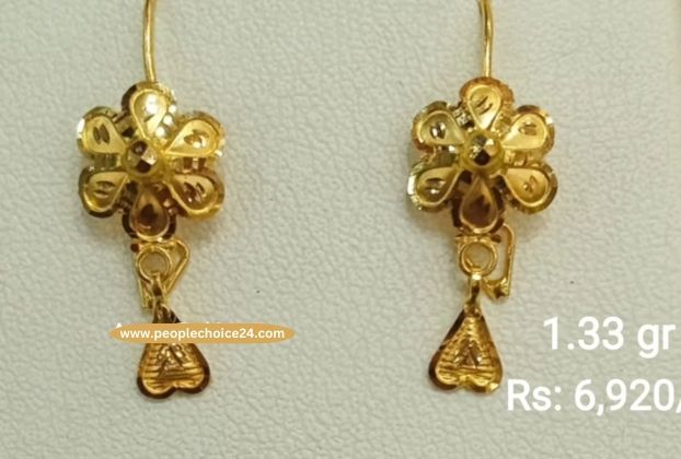 Unique gold earrings design in 4 grams 