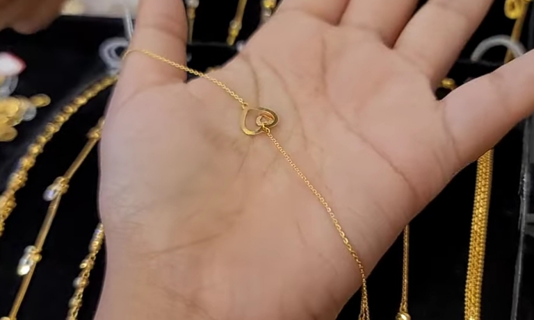 Gold Bracelet for Girlfriend