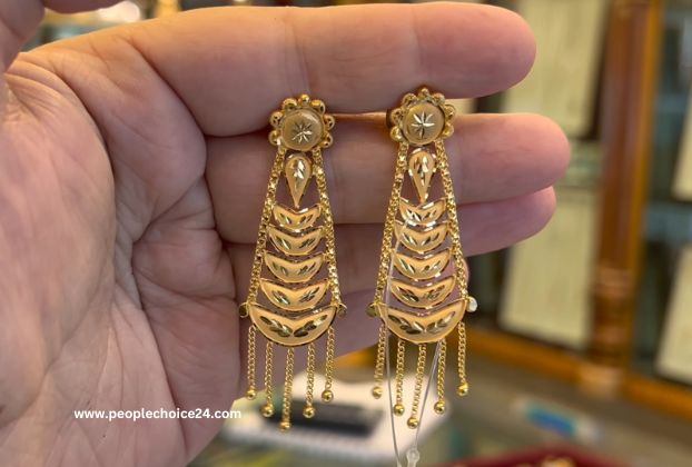 6 grams gold earrings 