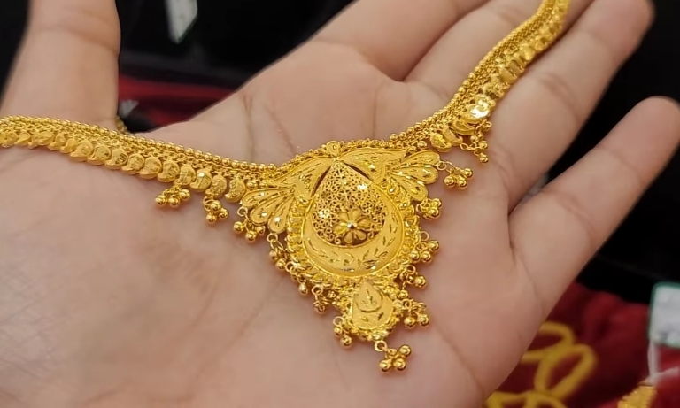 modern simple gold choker necklace designs