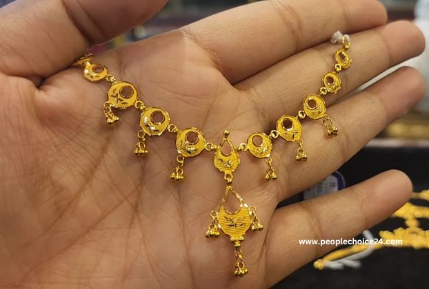 Necklace design in 4 grams 
