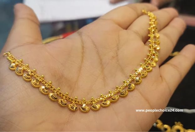 New model gold necklace 