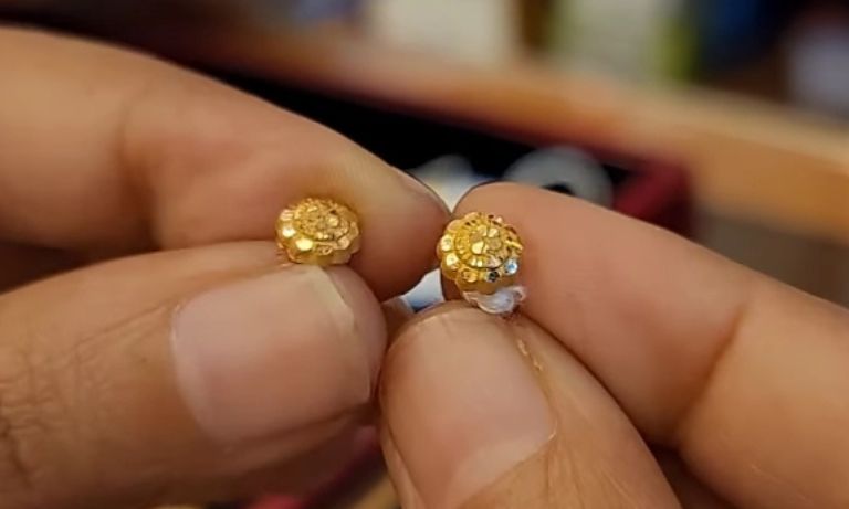1 grams floral gold earrings design