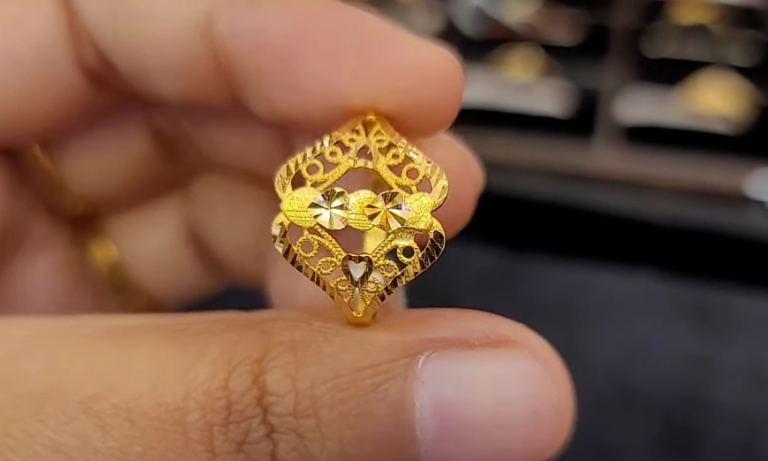 Latest Gold ring design