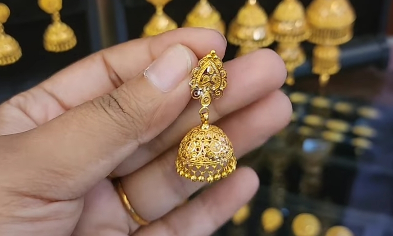 Small gold jhumka design