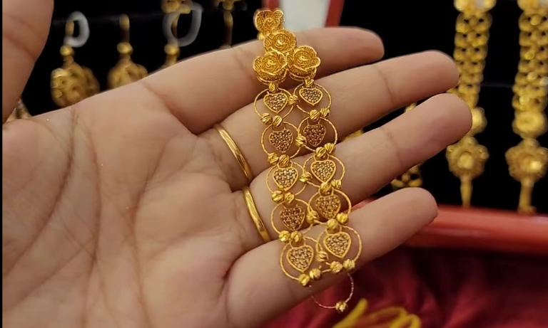 gold long earrings for wedding