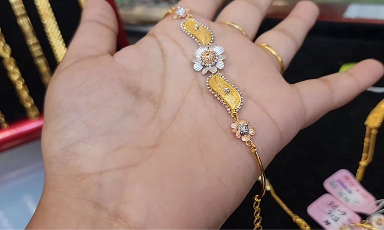 Floral Gold Turkish Bracelet