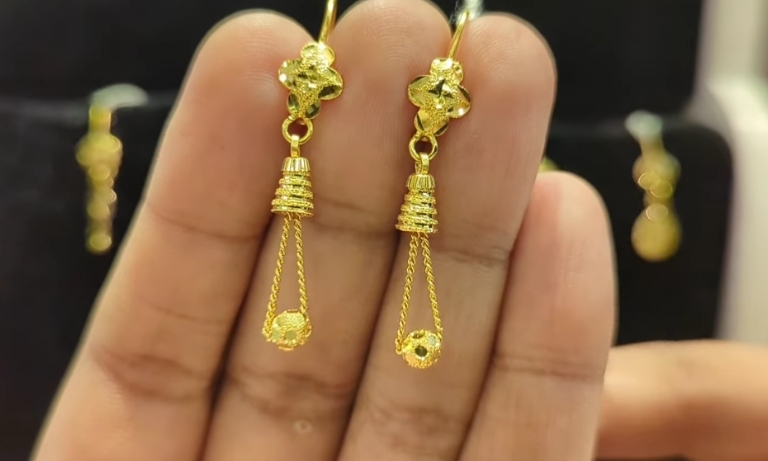 Gold Earring Jewelry