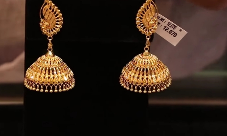 Unique Gold Jhumka