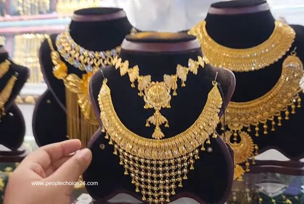 Latest Necklace Designs in Gold for Marriage| Wedding Necklaces