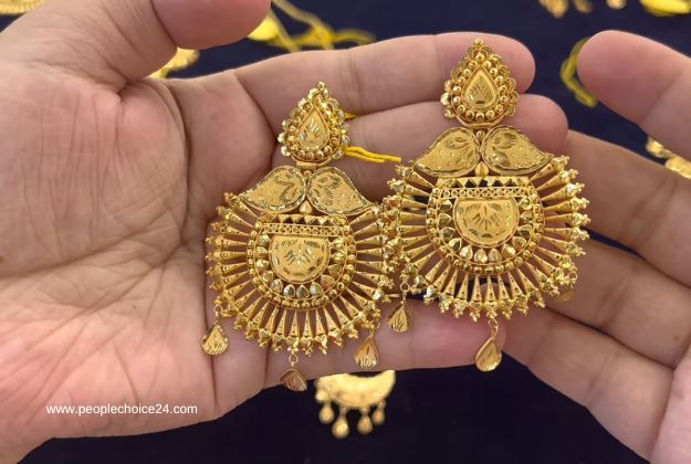 Big size gold earrings for brides 