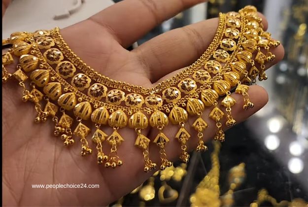 Latest gold necklace designs 