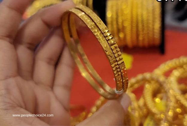 New gold bangle design for brides 