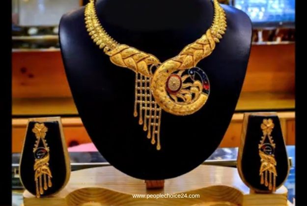 Smart gold necklace 