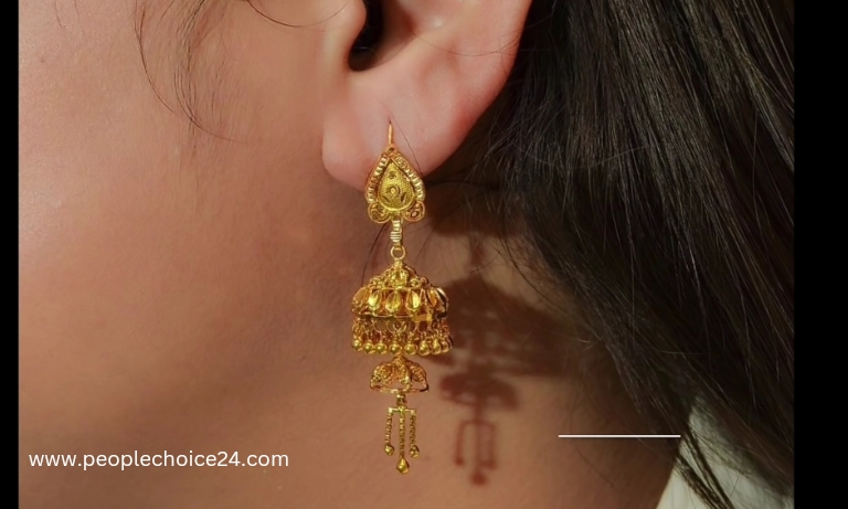 Gold Jhumka
