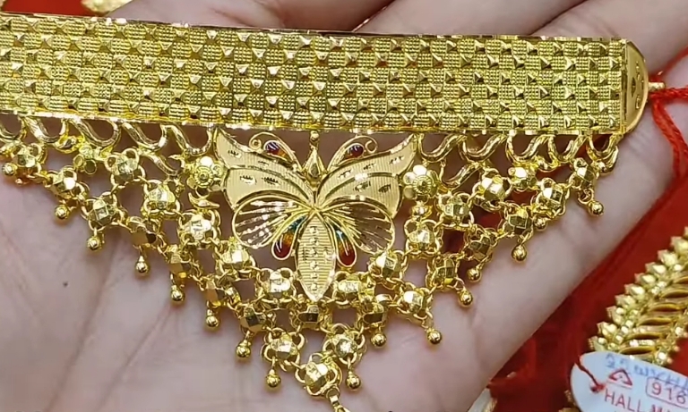 Light Weight Choker Necklace Gold