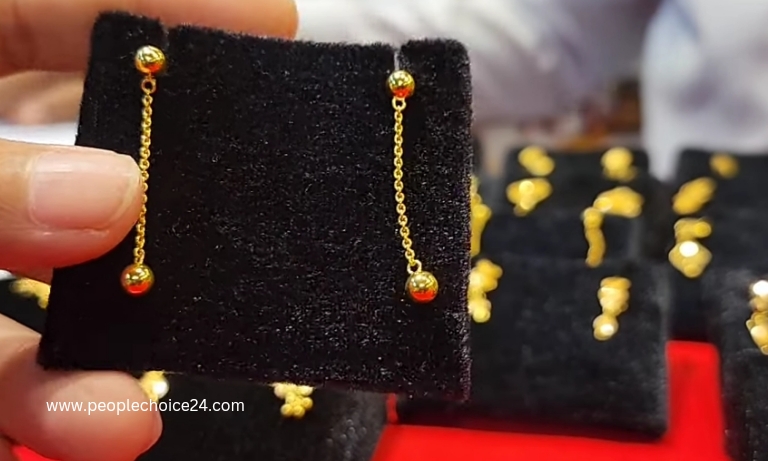 light weight gold earrings designs for daily use