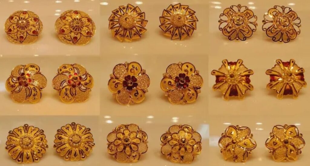 gold Earrings tops designs